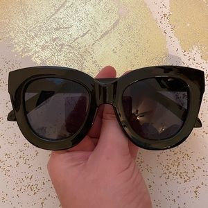 EUC Black Quay Sugar and Spice sunglasses